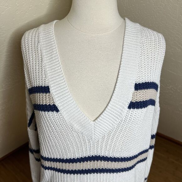 360 Cashmere Sweater Womens L White Navy Beige Stripe V Neck Drop Shoulder Knit - Picture 3 of 10